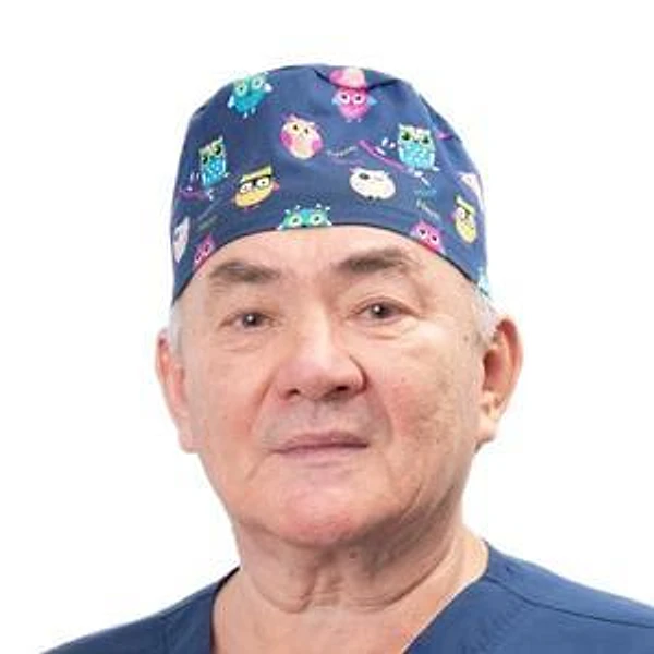Казакбаев Амир Гайсеевич — Офтальмолог-хирург, Уфа