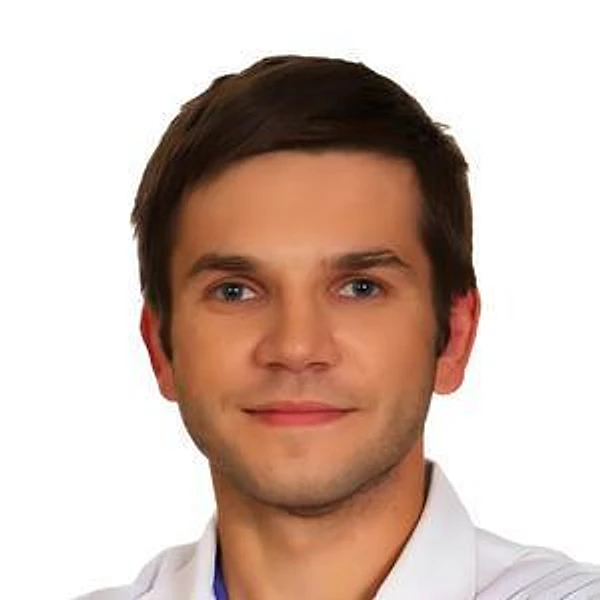 Касаткин Денис Сергеевич — Нейрохирург, Москва