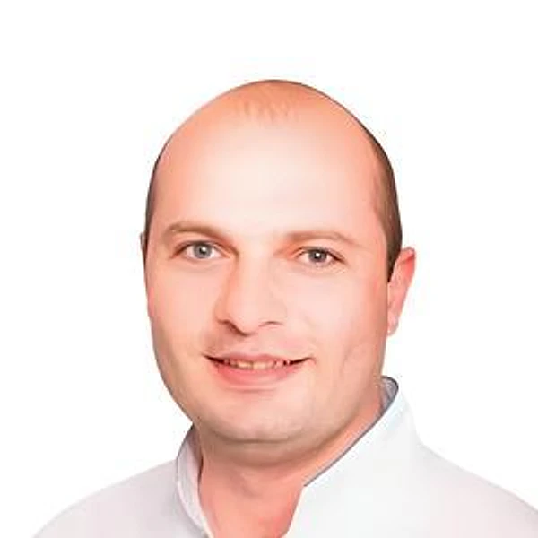 Чиков Леонид Георгиевич — Детский стоматолог, Санкт-Петербург