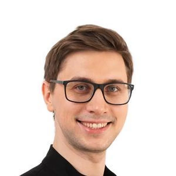 Меньшиков Дмитрий Васильевич — Стоматолог-ортодонт, Детский ортодонт, Архангельск