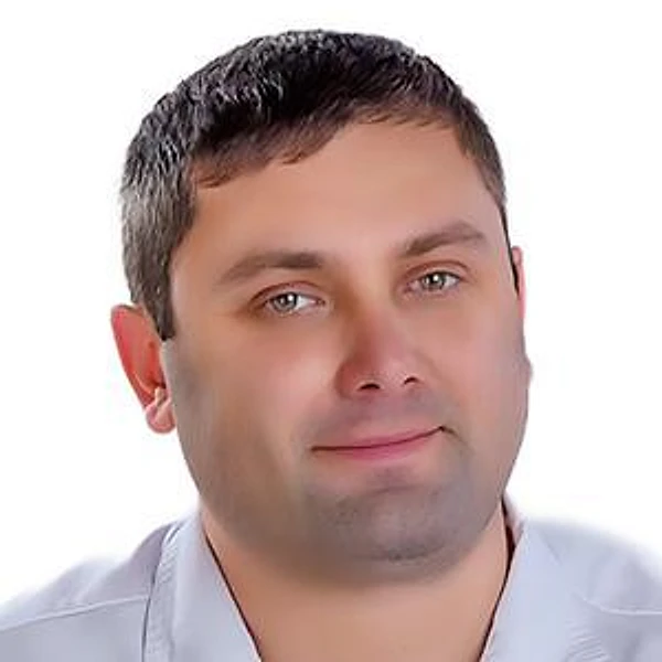 Зубенко Данил Олегович — Стоматолог, Стоматолог-гигиенист, Стоматолог-имплантолог, Стоматолог-ортопед, Стоматолог-хирург, Ростов-на-Дону