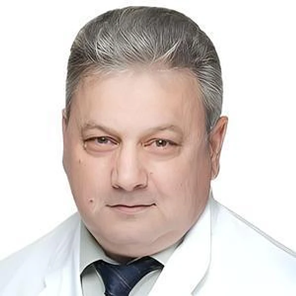 Бектемиров Радик Асхатович — Анестезиолог-реаниматолог, Москва