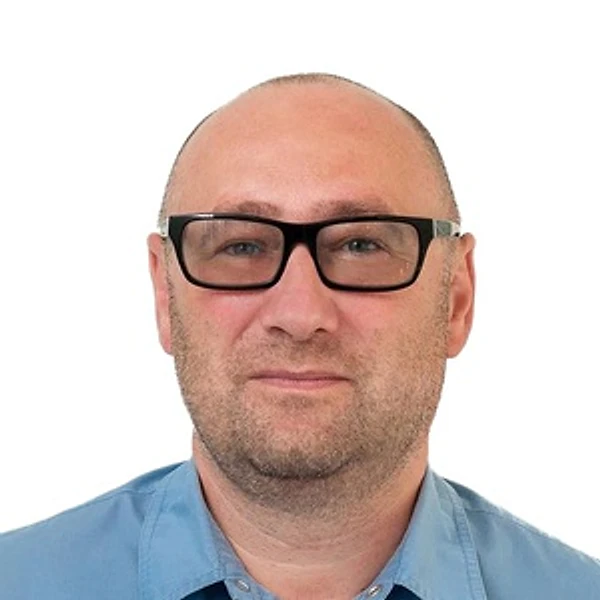 Вульга Вячеслав Вячеславович — Стоматолог, Ульяновск
