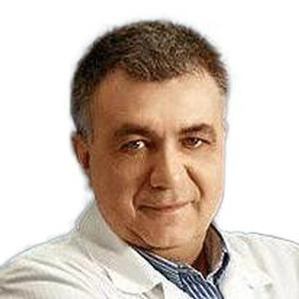 Парфёнов Дмитрий Асфольдович — Гастроэнтеролог, Москва
