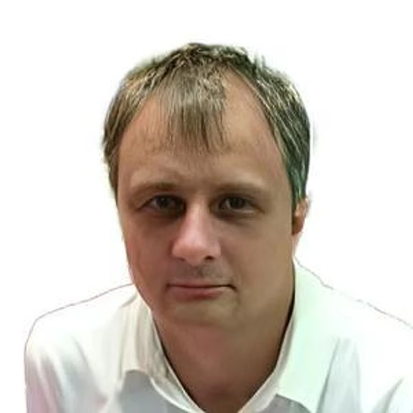 Ульянов Илья Владимирович — Стоматолог, Москва