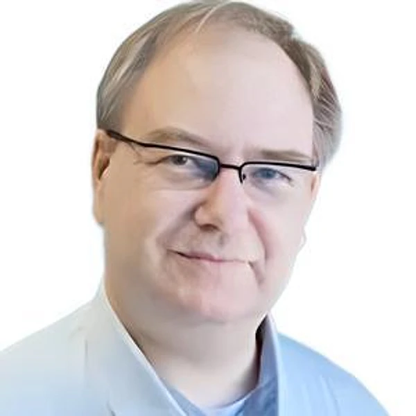 Зеленин Кирилл Геннадьевич — Стоматолог-ортодонт, Пермь