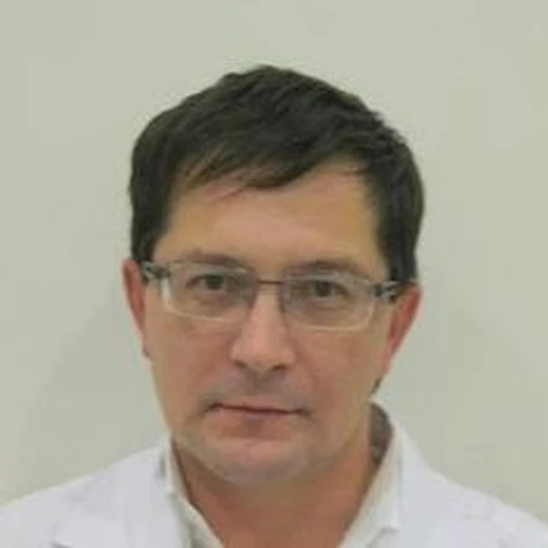 Эсаулов Константин Анатольевич — ЛОР, Киров