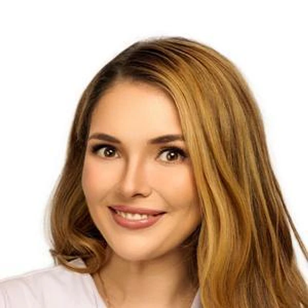 Сёмова Александра Михайловна — Врач-косметолог, Дерматовенеролог, Трихолог, Санкт-Петербург