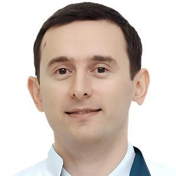 Узуев Магомед Исаевич — Офтальмолог-хирург, Детский офтальмолог, Офтальмолог (окулист), Москва