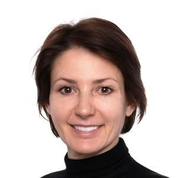 Окулова Елена Владимировна — Стоматолог-хирург, Пародонтолог, Стоматолог-имплантолог, Москва