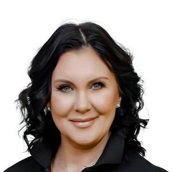 Назарова Динара Камилевна — Стоматолог, Уфа