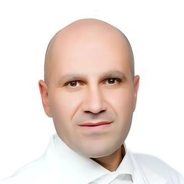 Вардиков Даниил Федорович — Рентгенолог, Санкт-Петербург