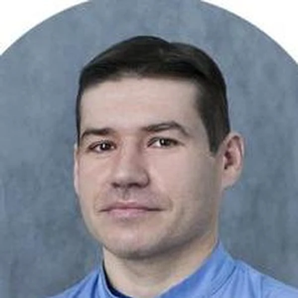 Полухин Евгений Сергеевич — Остеопат, Мануальный терапевт, Невролог, Санкт-Петербург