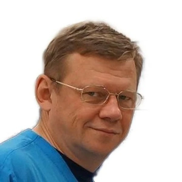 Чернякевич Павел Леонидович — Эндоскопист, Хирург, Москва