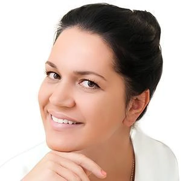 Бочкарева Елена Валентиновна — Врач-косметолог, Москва
