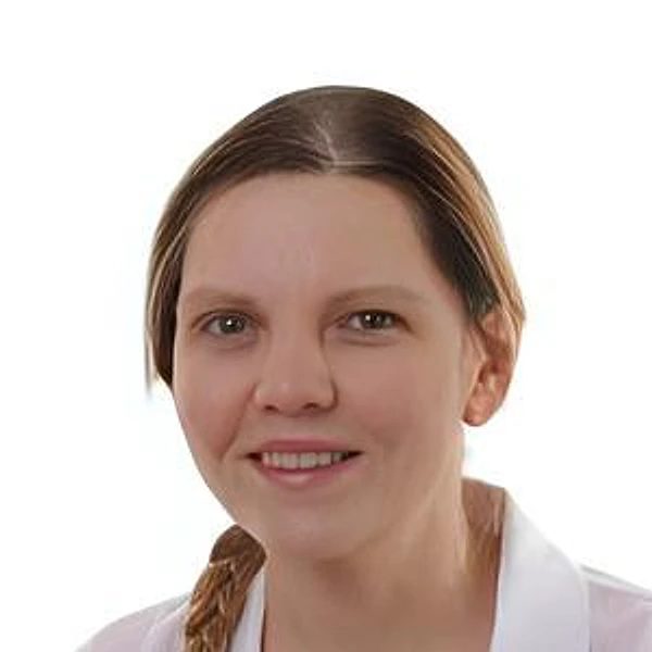 Белоусова Елена Сергеевна — Педиатр, Детский нефролог, Москва
