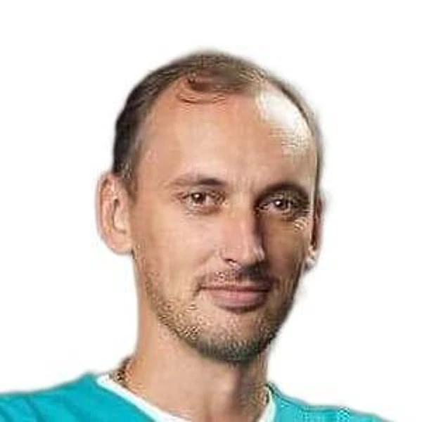 Кущ Олег Владимирович — Стоматолог-хирург, Стоматолог-имплантолог, Санкт-Петербург