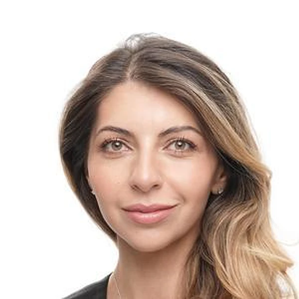 Мхитарян Лиана Гагиковна — Стоматолог-ортодонт, Санкт-Петербург
