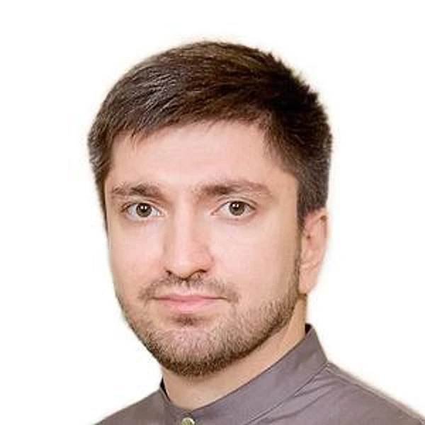 Амиров Амир Азадиевич — Стоматолог-имплантолог, Санкт-Петербург