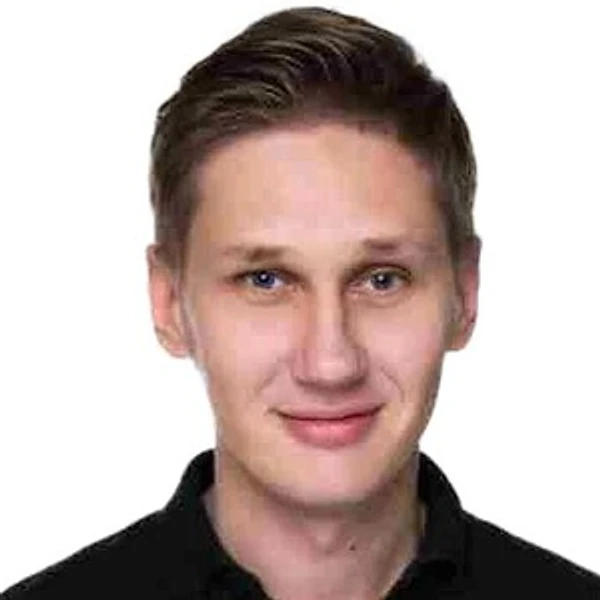 Бунгов Владимир Владимирович — Стоматолог-имплантолог, Пародонтолог, Стоматолог, Стоматолог-хирург, Санкт-Петербург