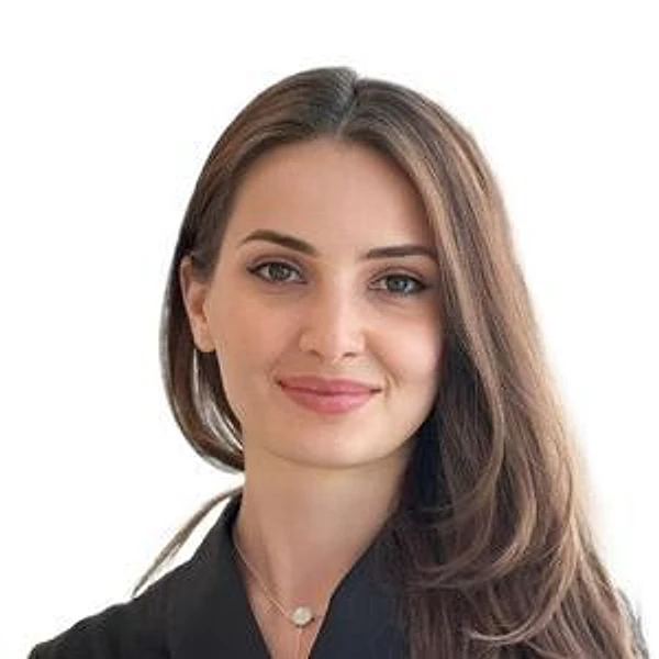 Алиярова Алеся Алияровна — Стоматолог, Москва