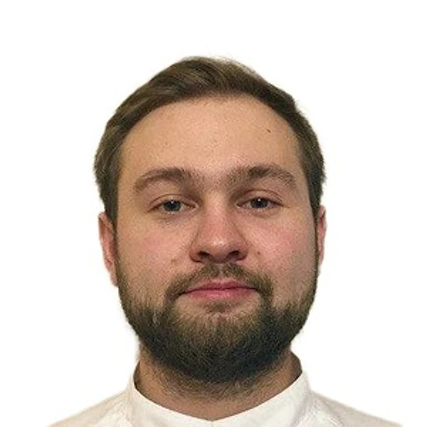Мухтаров Артем Ринатович — Кардиохирург, Сосудистый хирург (ангиохирург), Оренбург