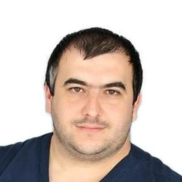 Арутюнов Владимир Альбертович — Стоматолог-хирург, Стоматолог-имплантолог, Пятигорск