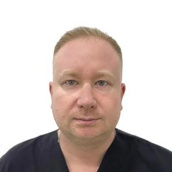 Бушуев Дмитрий Александрович — Стоматолог-имплантолог, Стоматолог-ортопед, Стоматолог-хирург, Екатеринбург