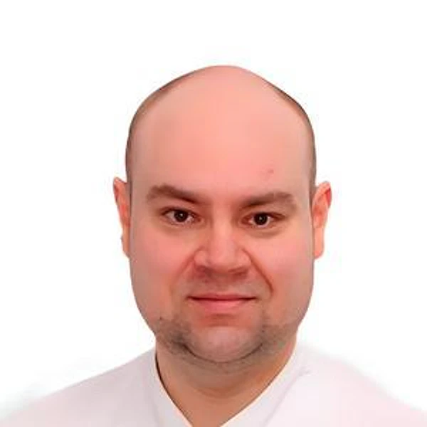 Скрынников Артем Владиславович — Стоматолог, Зеленоград