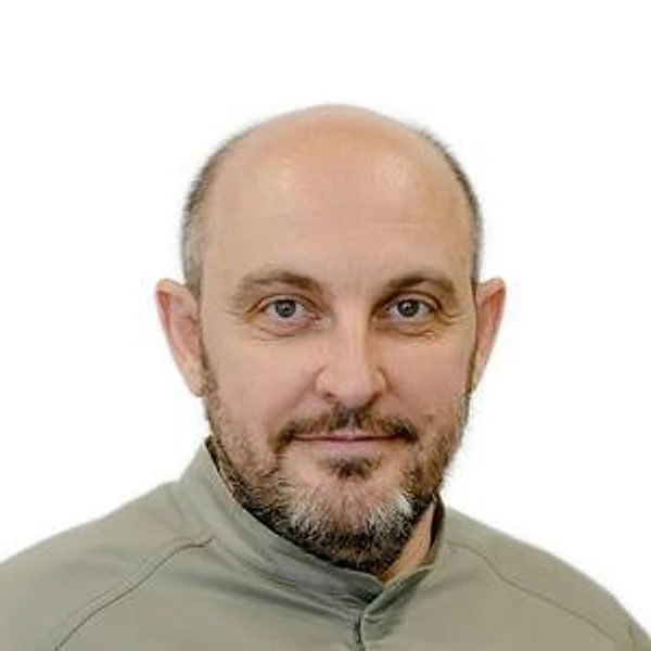 Николаев Павел Николаевич — Стоматолог-хирург, Красноярск