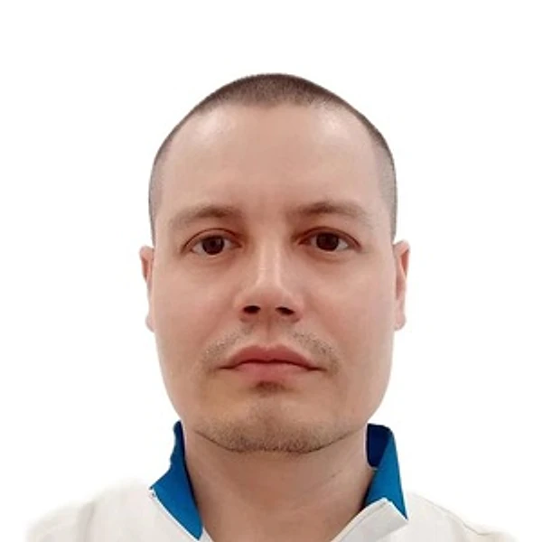 Гибадуллин Руслан Анисович — ЛОР, ЛОР-хирург, Тюмень