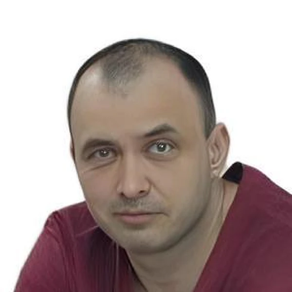 Халиулин Ренат Анверович — Кардиохирург, Красноярск