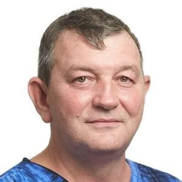 Атаманов Эдуард Александрович — Ортопед, Кистевой хирург, Пластический хирург, Красноярск