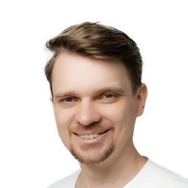 Масленников Илья Сергеевич — Стоматолог, Детский стоматолог-хирург, Стоматолог-хирург, Стоматолог-эндодонтист, Тюмень