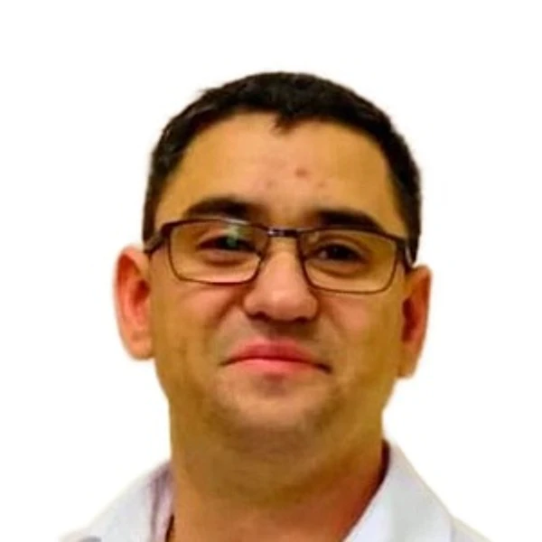 Горбатов Григорий Витальевич — Стоматолог, Стоматолог-имплантолог, Стоматолог-ортопед, Стоматолог-хирург, Красноярск