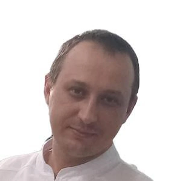 Заярный Сергей Александрович — Стоматолог, Калининград