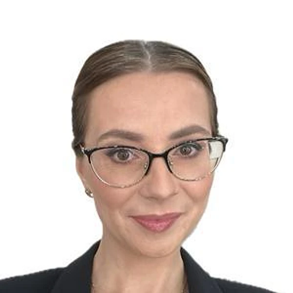 Соболева Полина Юрьевна — Пластический хирург, Флеболог, Хирург, Москва