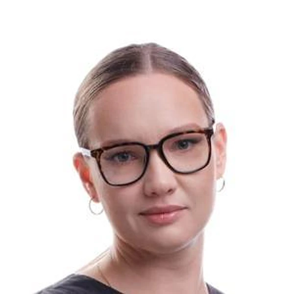 Лаптева Анастасия Вячеславовна — Стоматолог-хирург, Челябинск