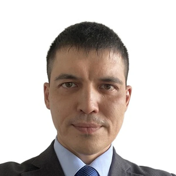 Янгиров Искандер Вазирович — Эндоскопист, Москва