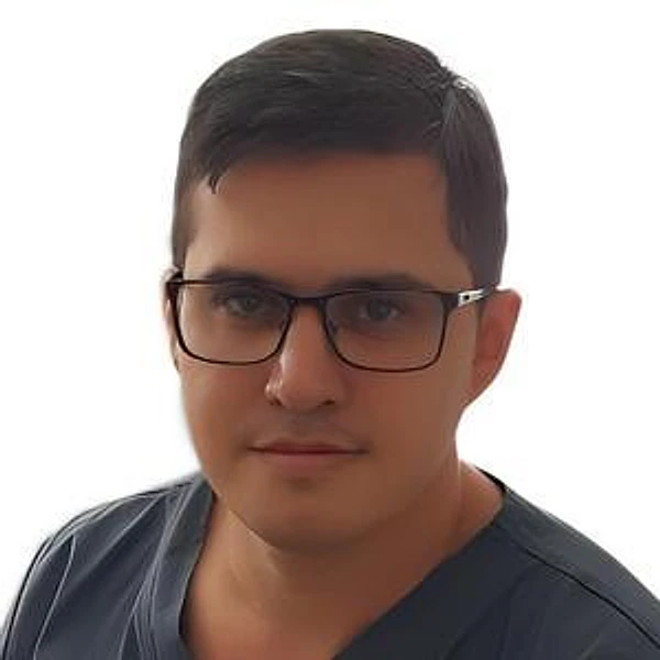 Аминов Артем Валерьевич — Стоматолог, Уфа