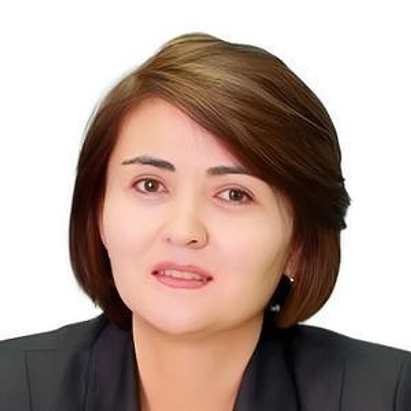Атаканова Зарина Аманжоловна — Стоматолог-ортодонт, Москва