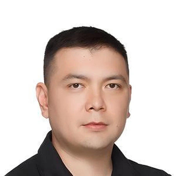 Сагон Алексей Сенхакович — Стоматолог-имплантолог, Хабаровск