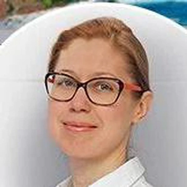 Никитина Юлия Евгеньевна — Стоматолог, Тольятти