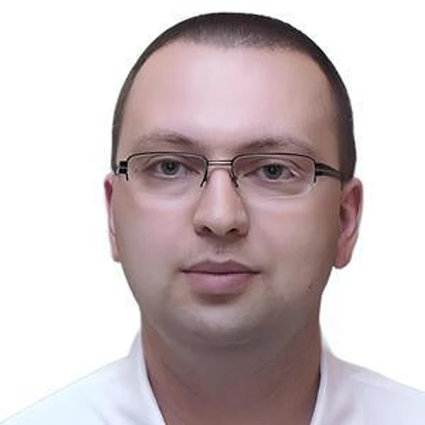 Аделов Рамиль Рустямович — Малоинвазивный хирург, Ульяновск