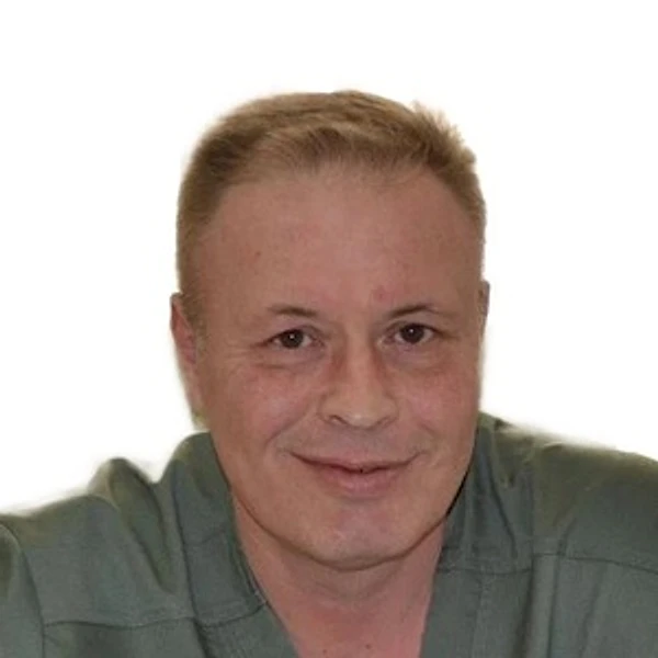 Лавриненко Иван Владимирович — Хирург, Проктолог (колопроктолог), Барнаул