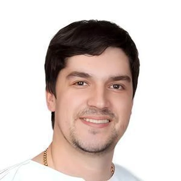 Гармаш Роман Александрович — Пластический хирург, Владивосток