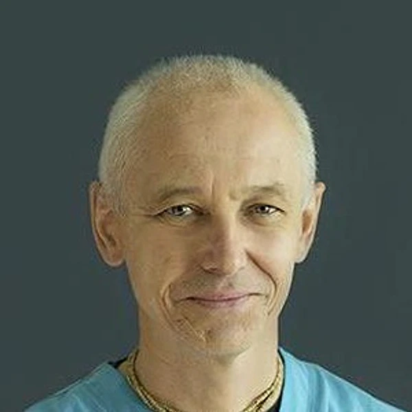 Фоминичев Аркадий Юрьевич — Массажист, Владивосток