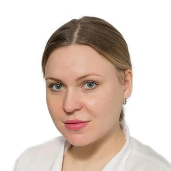 Авдеева Виктория Геннадьевна — Стоматолог-ортодонт, Уссурийск