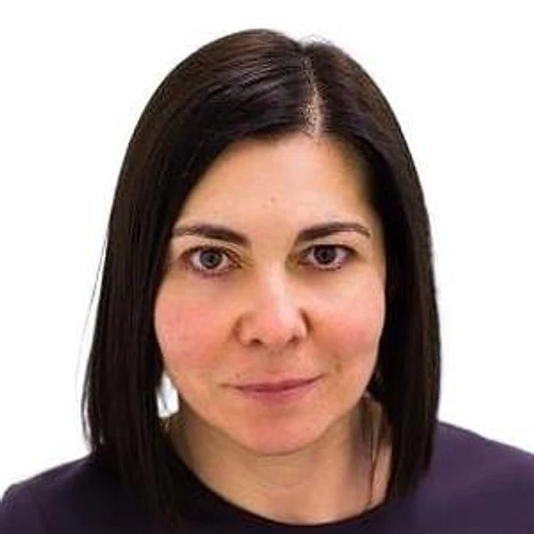 Шибанова Карина Викторовна — Стоматолог-хирург, Ярославль