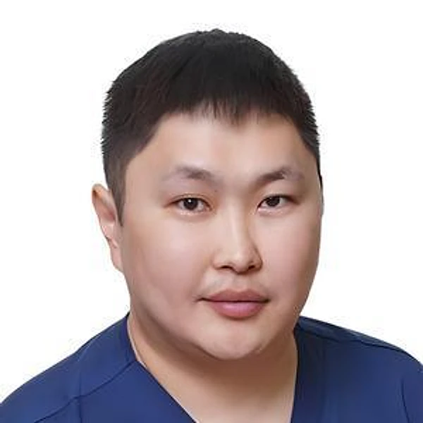 Дамбаев Алдар Дамдинцыренович — Офтальмолог-хирург, Офтальмолог (окулист), Иркутск